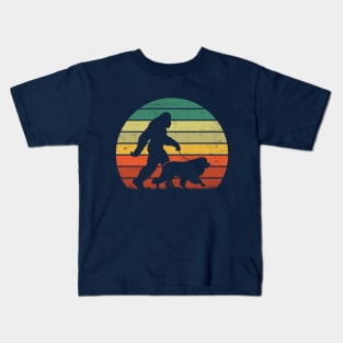 Bigfoot Walking Leonberger Dog Vintage Distressed Dog Owner Kids T-Shirt